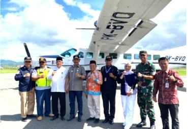 Pj. Bupati Kerinci Asraf Sambut Penerbangan Perdana Susi Air
