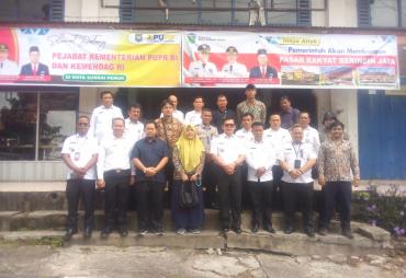 Wako Ahmadi dampingi Direktur Logistik Kamendagri Lakukan Pengecekan Justifikasi Teknis Dan Pedagang