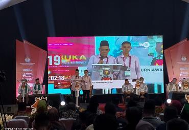 Kongkret dan Visioner, HTK-Ezi Sampaikan Program Unggulan di Debat Terbuka 
