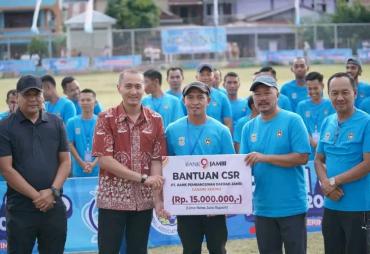 Bupati Kerinci Buka Turnamen Sepak Bola Bupati Kerinci Cup Tahun 2025
