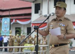 Bupati Merangin, Al Haris pada saat gelar Apel Pengarahan Kedisiplinan.