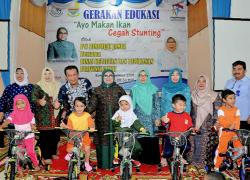 Rahima Ajak Anak Paud Untuk Gemar Makan Ikan