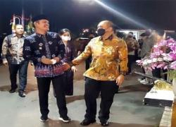 Walikota Sungai Penuh diwakili Wakil Walikota, Alvia Santoni menghadiri pisah   sambut Kepala Kepolisian Daerah (Kapolda) Jambi dari Irjen Pol. A. Rachmad Wibowo,   S.I.K kepada Irjen. Pol. Drs. Rusdi Hartono, M.Si,  yang bertempat di Auditorium   Rumah Dinas Gubernur Jambi, Kamis (20/09).