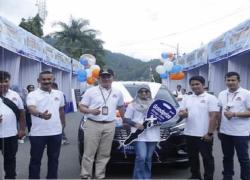 Walikota Sungai Penuh Ahmadi Zubir diwakili Wakil Walikota Alvia Santoni menghadiri acara Pengundian Panen Hadiah Simpedes Periode I Tahun 2022 yang dilaksanakan di depan Gedung Nasional Kota Sungai Penuh, Kamis (06/10)