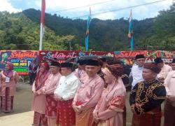 Gubernur Jambi, Al Haris menghadiri rapat Paripurna DPRD Kabupaten Kerinci dalam rangka memperingati HUT Kabupaten Kerinci yang ke-64 tahun di ruang sidang gedung DPRD Kabupaten Kerinci Ujung Ladang Kecamatan Gunung Kerinci, Kamis (9/11).