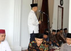 Dirumah Pribadinya, Bupati Kerinci Adakan Ramah Tamah Sabut Bulan Ramadhan 1444 H