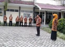 Direktur RSUD MHAT Kota Sungai Penuh dr. H. Iwan Suwindra Sp. B. MKM 