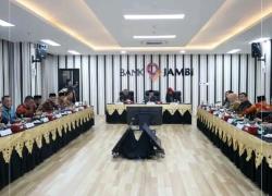 Bahas Penetapan Calon Direktur, Wako Ahmadi Hadiri RUPSLB Bank Jambi
