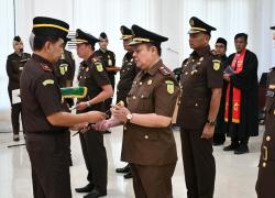Resmi, Wakil Kepala Kejaksaan Tinggi Jambi Lantik Kajari Sungai Penuh Yang Baru