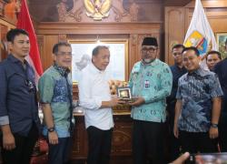 Sambutan Hangat, Pjs. Gubernur Sudirman Terima Kunker Wakil Ketua DPR RI