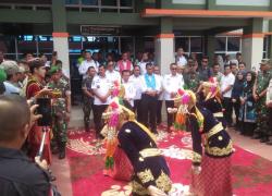 Berkunjung Ke Kerinci, Bupati Kerinci Dampingi Menteri Pertanian RI