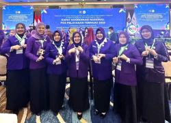 Ny. Novra Wenti Monadi, Ketua Tim Pembina Posyandu Kabupaten Kerinci Hadiri (Rakosnas) Posyandu 2025 