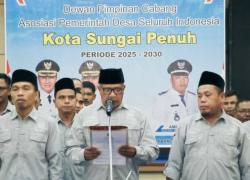 Walikota Sungai Penuh Lantik Pengurus APDESI Periode 2025–2030 Walikota Sungai Penuh Lantik Pengurus APDESI Periode 2025–2030