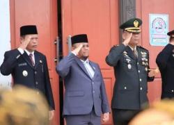Wakil Ketua II DPRD Emrizal Hadiri Upacara Peringatan Hari Sumpah Pemuda ke-97 Tahun 2025 Wakil Ketua II DPRD Emrizal Hadiri Upacara Peringatan Hari Sumpah Pemuda ke-97 Tahun 2025
