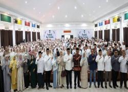  Walikota Alfin Bersama Ketua TP PKK, Sri Kartini Alfin Hadiri Halal Bihalal Dan Silaturahmi Alumni Ajwa Tour Indonesia 