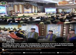 Wakil Ketua I DPRD Sungai Penuh Hadiri Paripurna Istimewa HUT Kota Jambi
